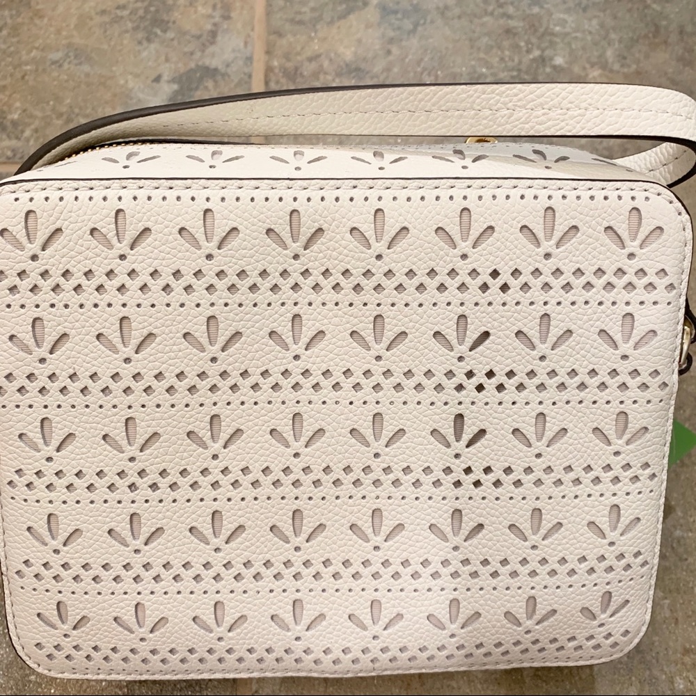 KATE SPADE HAYES CAMERA BAG WHITE CROSSBODY - Picture 6 of 7